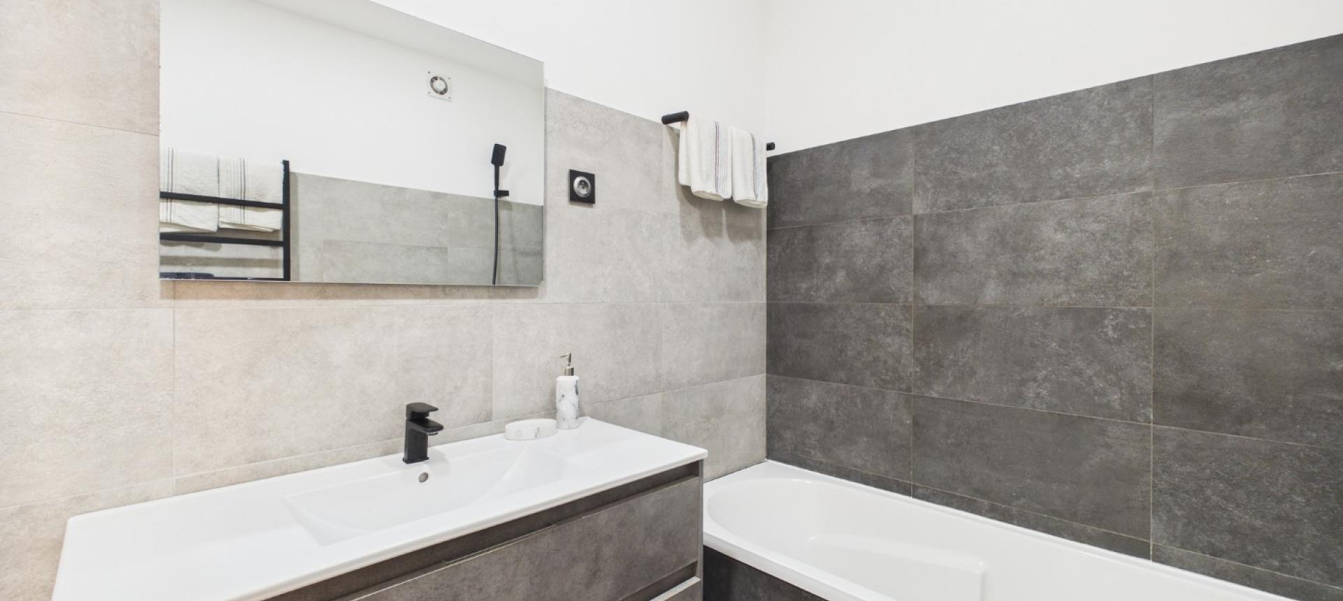 A vendre appartement F3 rénové proche Centre Ville