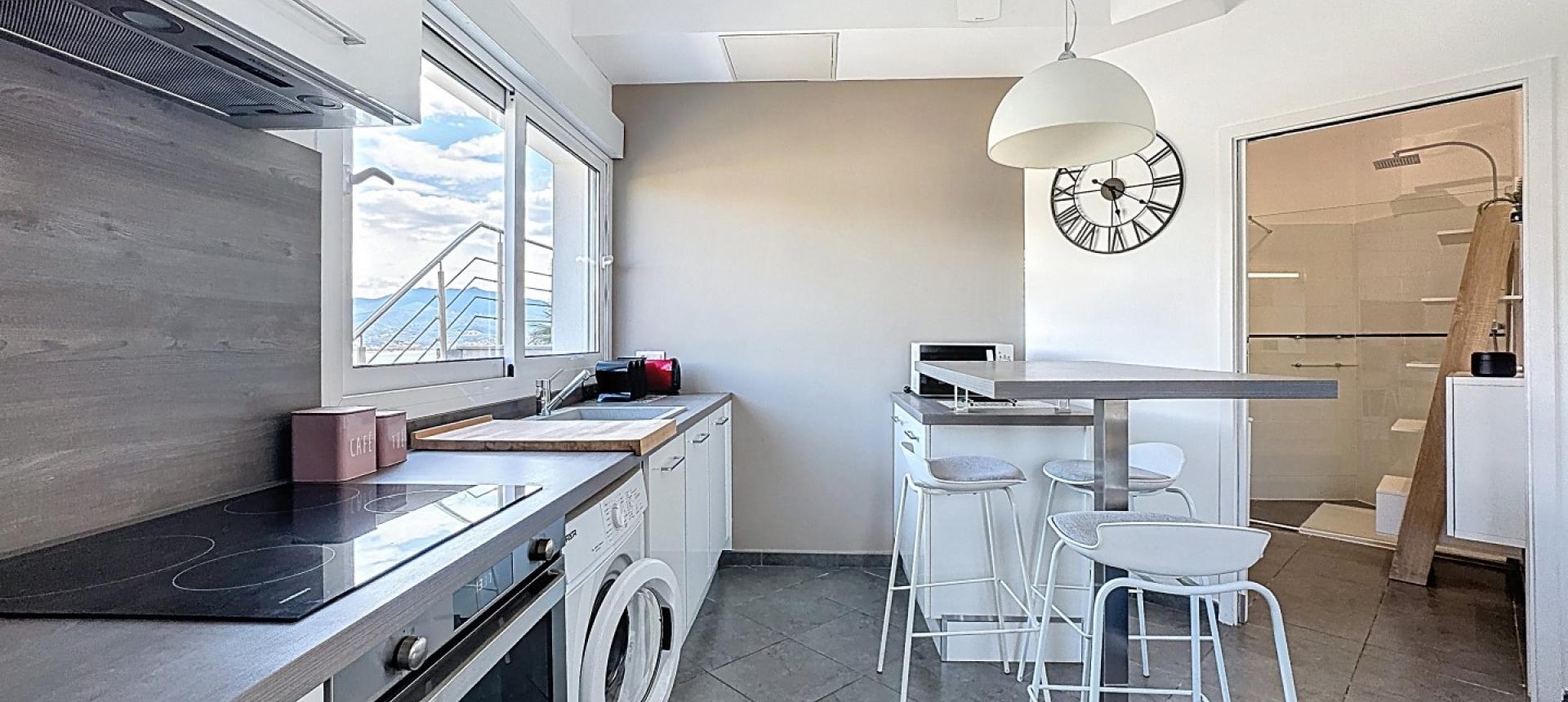 F2 meublé à louer secteur Aspretto à Ajaccio