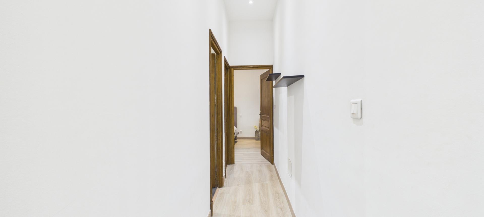 A vendre F4 rénové secteur Tribunal