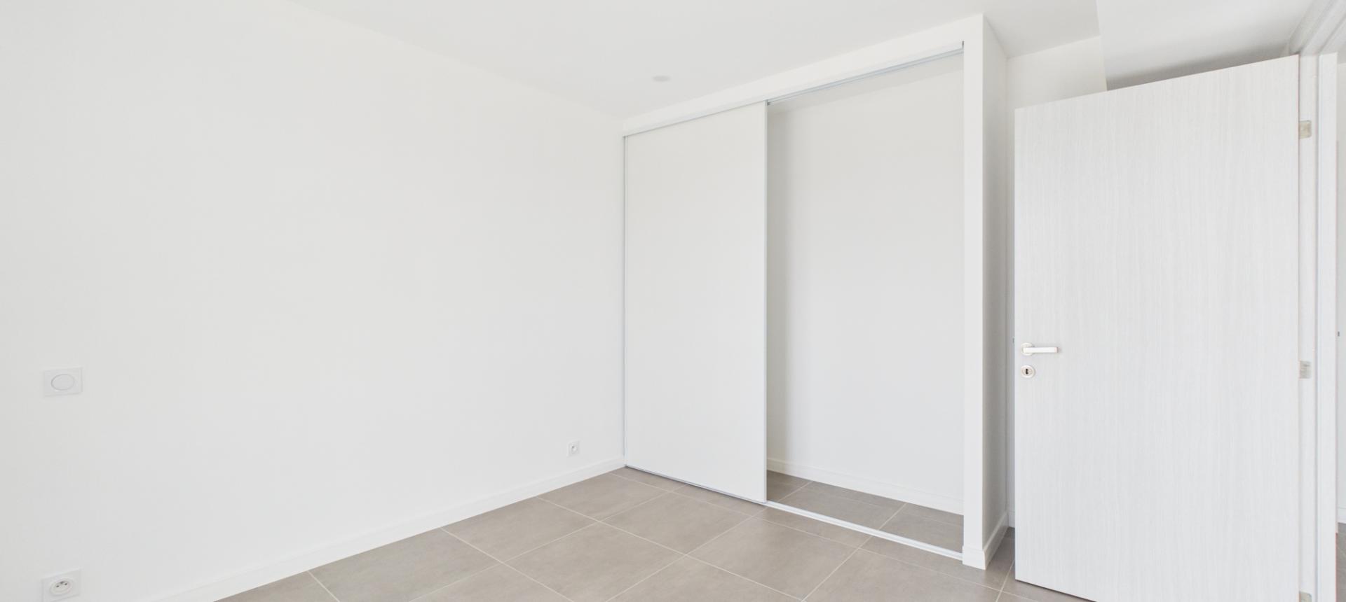 A vendre F4-5 Duplex Neuf proche Centre ville