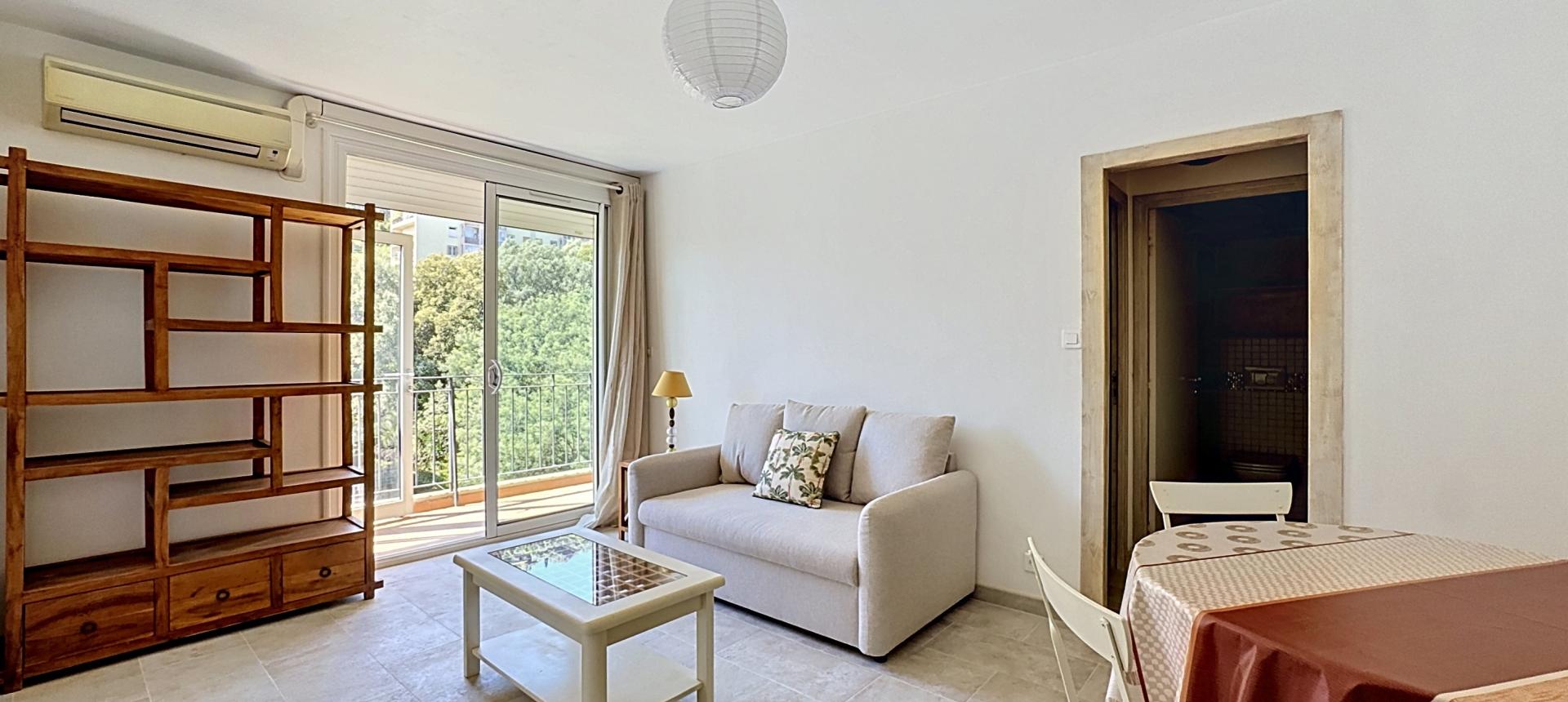 F2 meublé à la location secteur Laetitia à Ajaccio