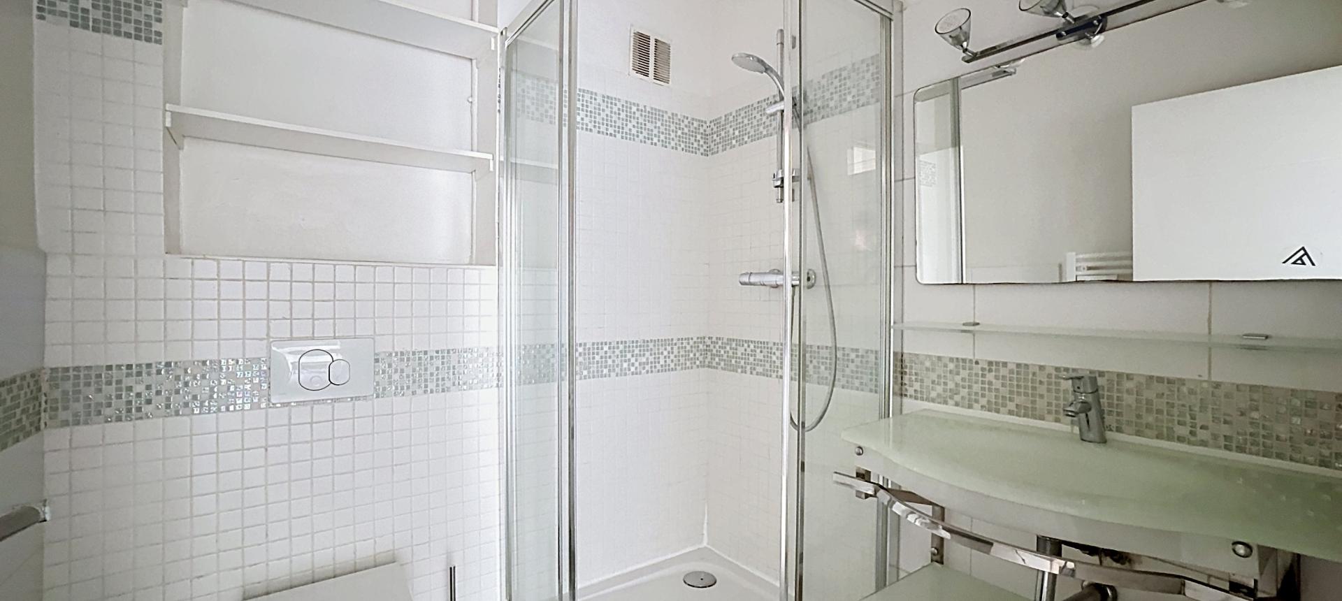 F2 meublé à la location secteur Laetitia à Ajaccio