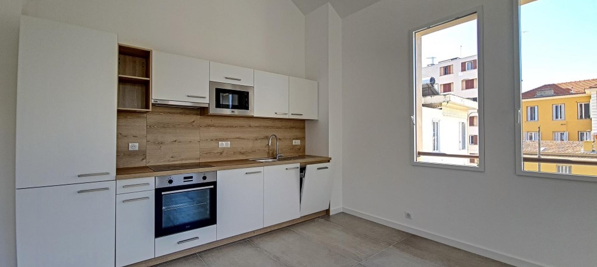 F2 à louer Trottel  Marengo coin cuisine