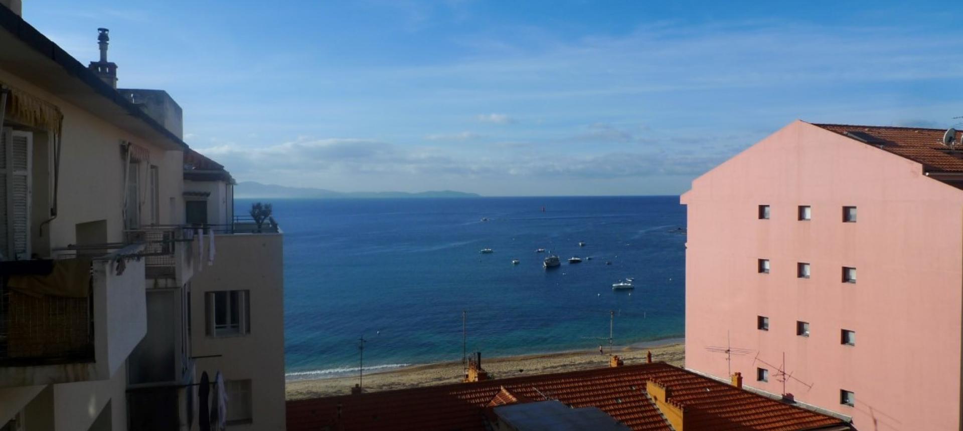 F2 meublé  à louer Trottel vue mer