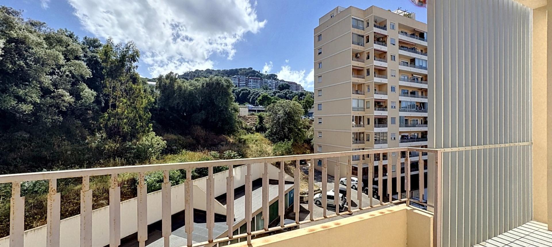 Beau  F4 à louer secteur Laetitia à Ajaccio 