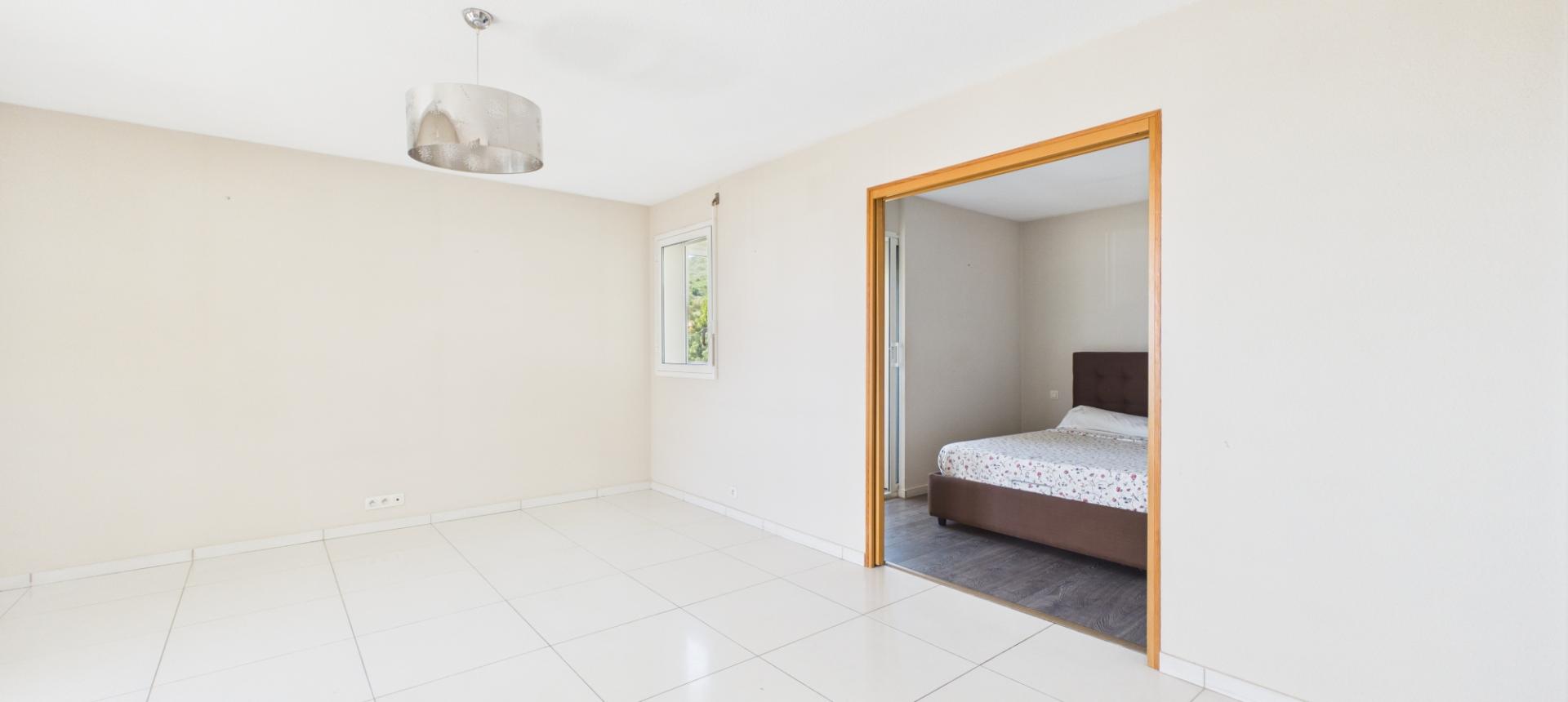 Vente appartement F2  à Ajaccio -  Secteur Vazzio