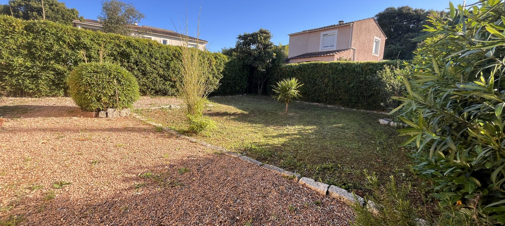 A vendre Villa plain-pied - MEZZAVIA 