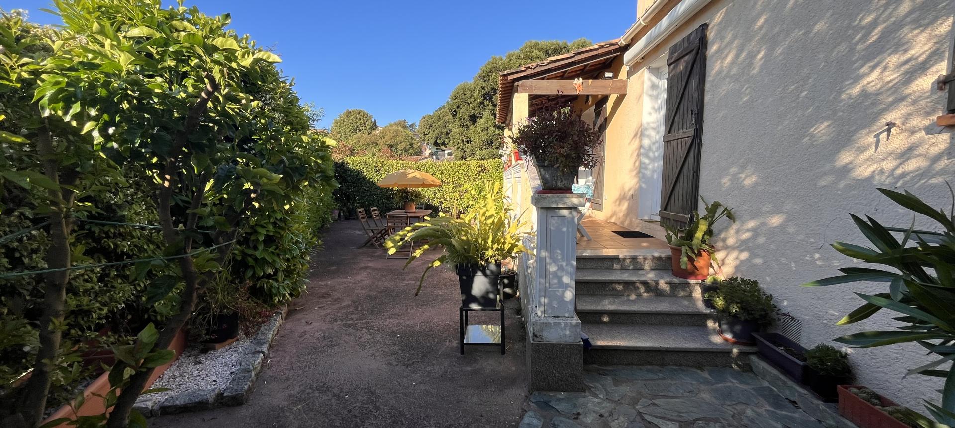 A vendre Villa plain-pied - MEZZAVIA 