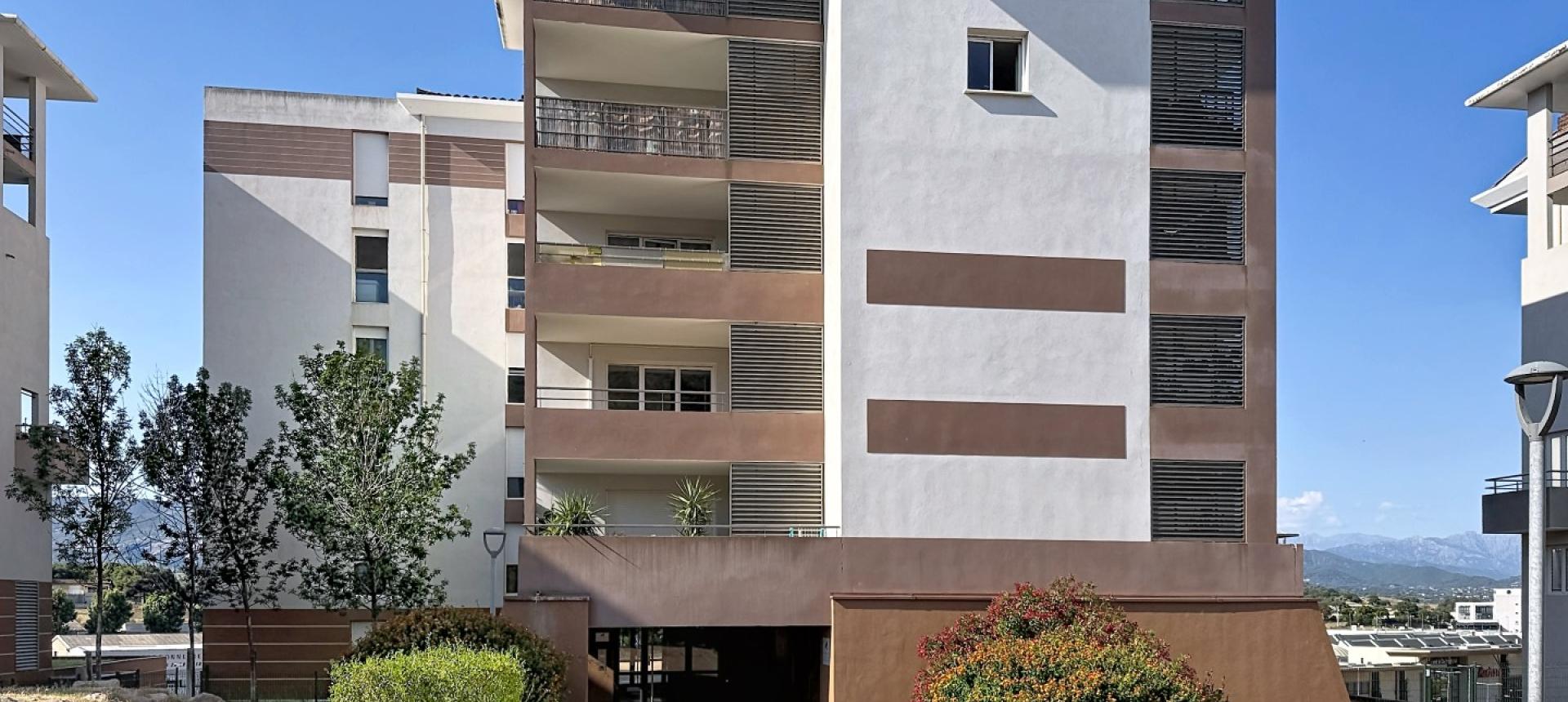 A Ajaccio, location d'un F3 secteur Mezzavia/Caldaniccia