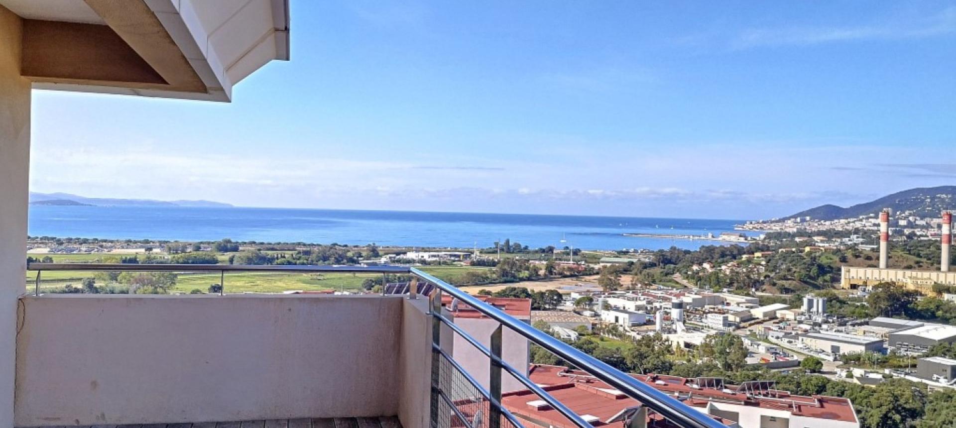 Beau F3 à la location résidence Belvedere secteur Vazzio à Ajaccio