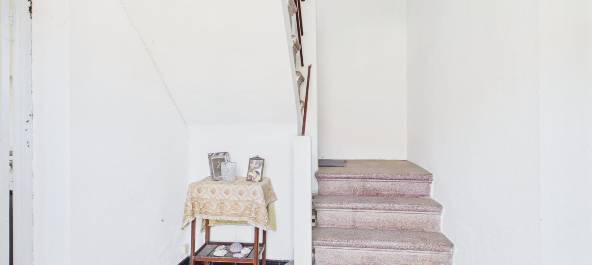 A VENDRE MAISON AUTHENTIQUE SAINTE MARIE SICHE