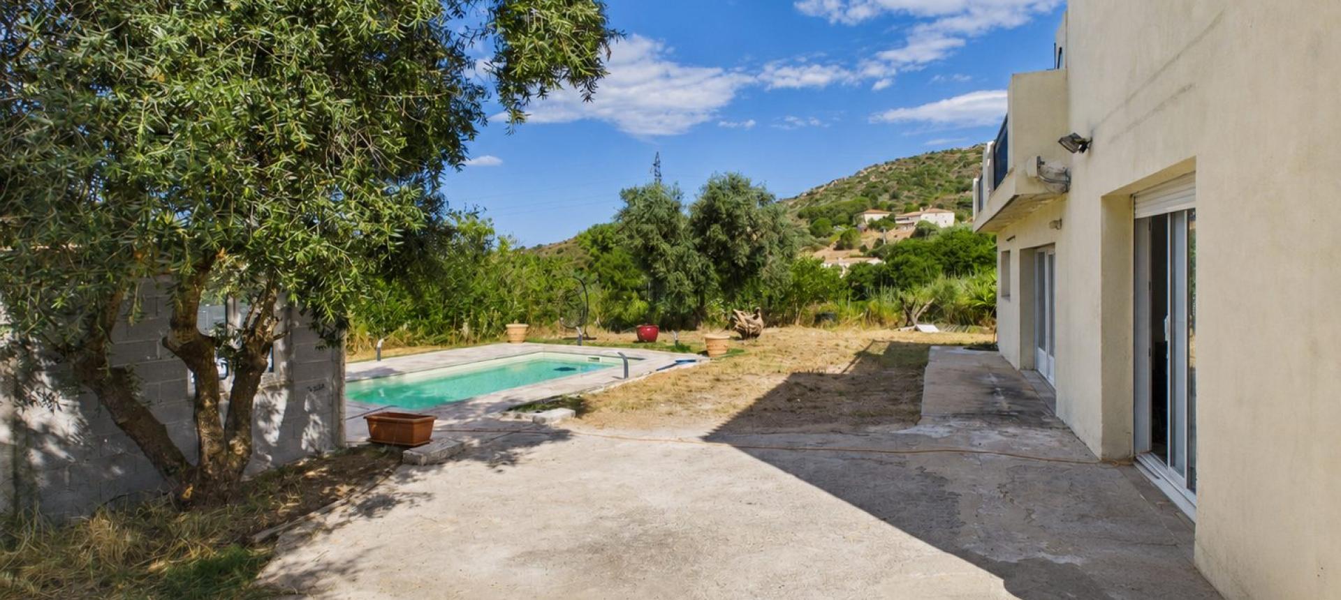 A VENDRE VILLA F5 ET F3 AVEC PISCINE - CASTAGNOLA  - ALATA