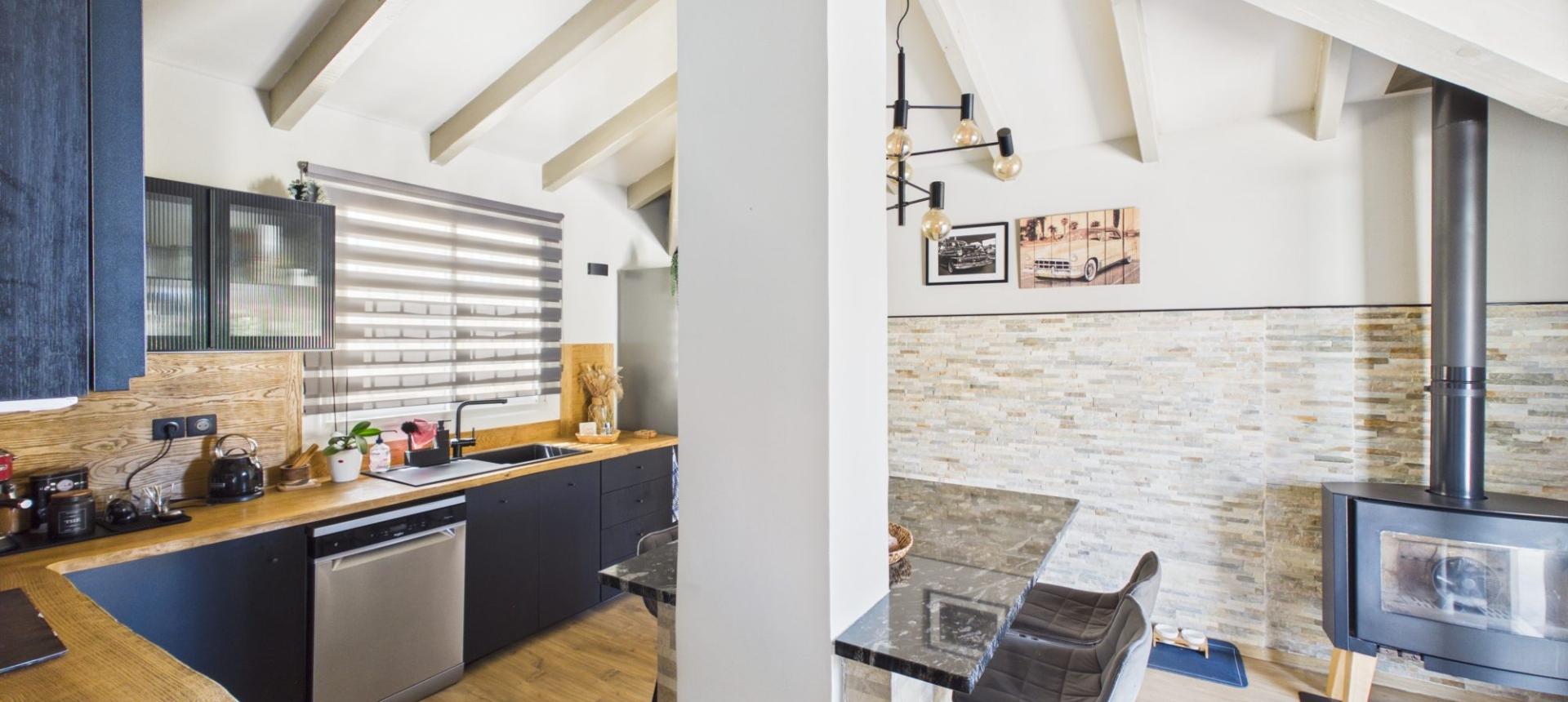 A VENDRE VILLA F5 ET F3 AVEC PISCINE - CASTAGNOLA  - ALATA