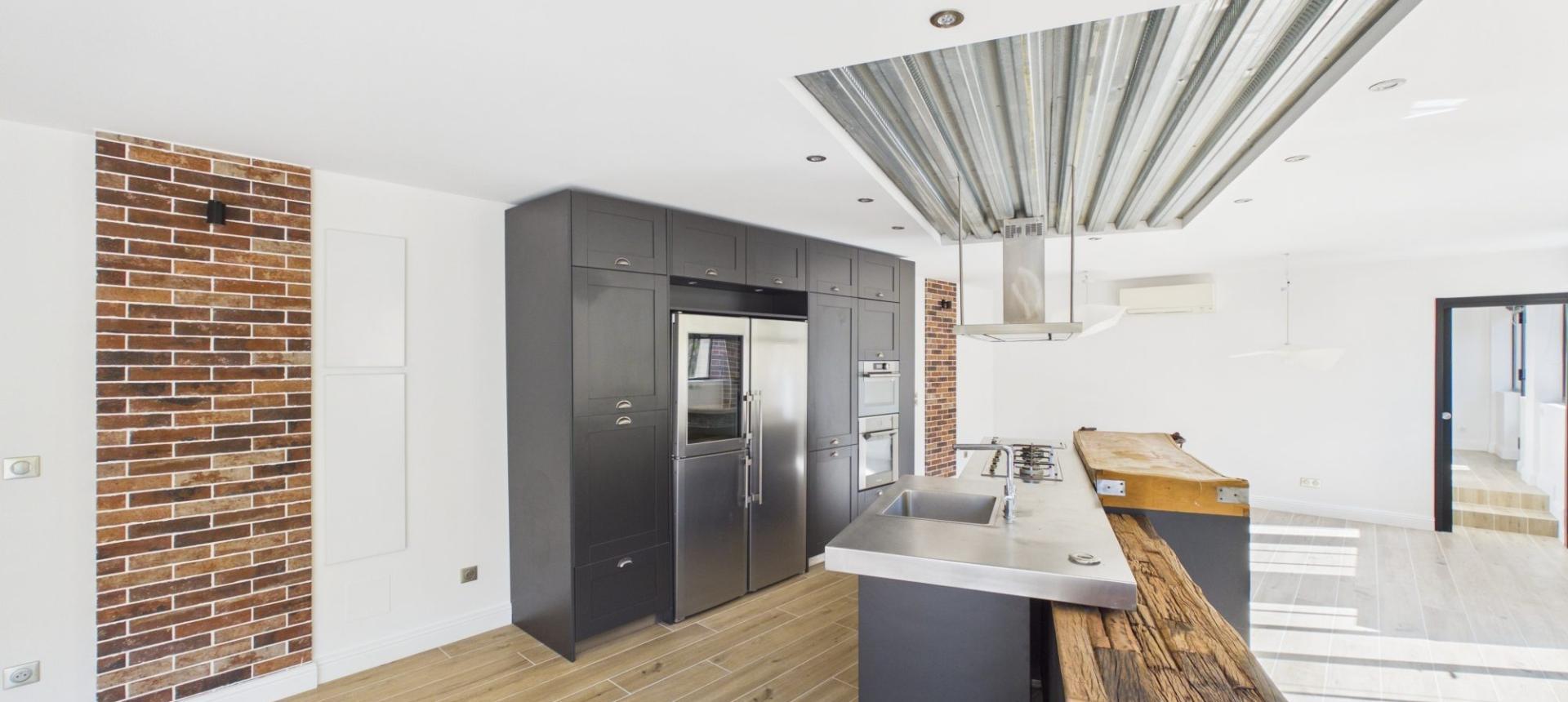 A VENDRE F4 AVEC TERRASSE PARC CUNEO D'ORNANO