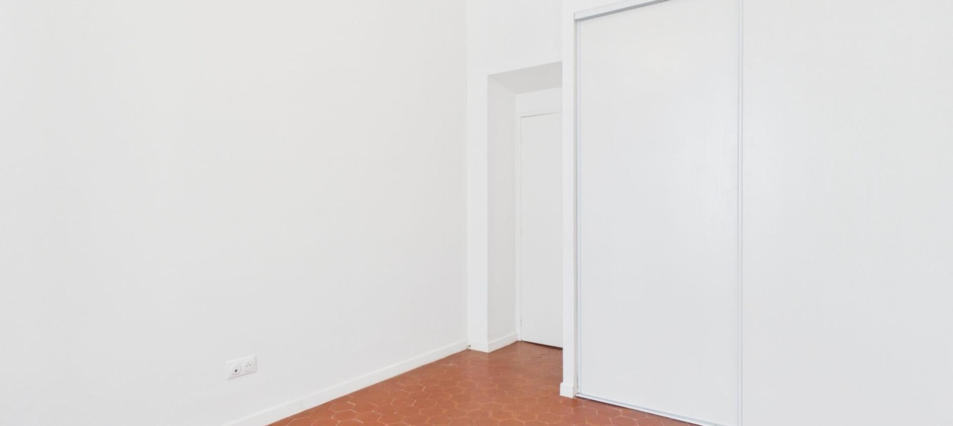 A VENDRE APPARTEMENT F3  PROCHE COURS NAPOLEON