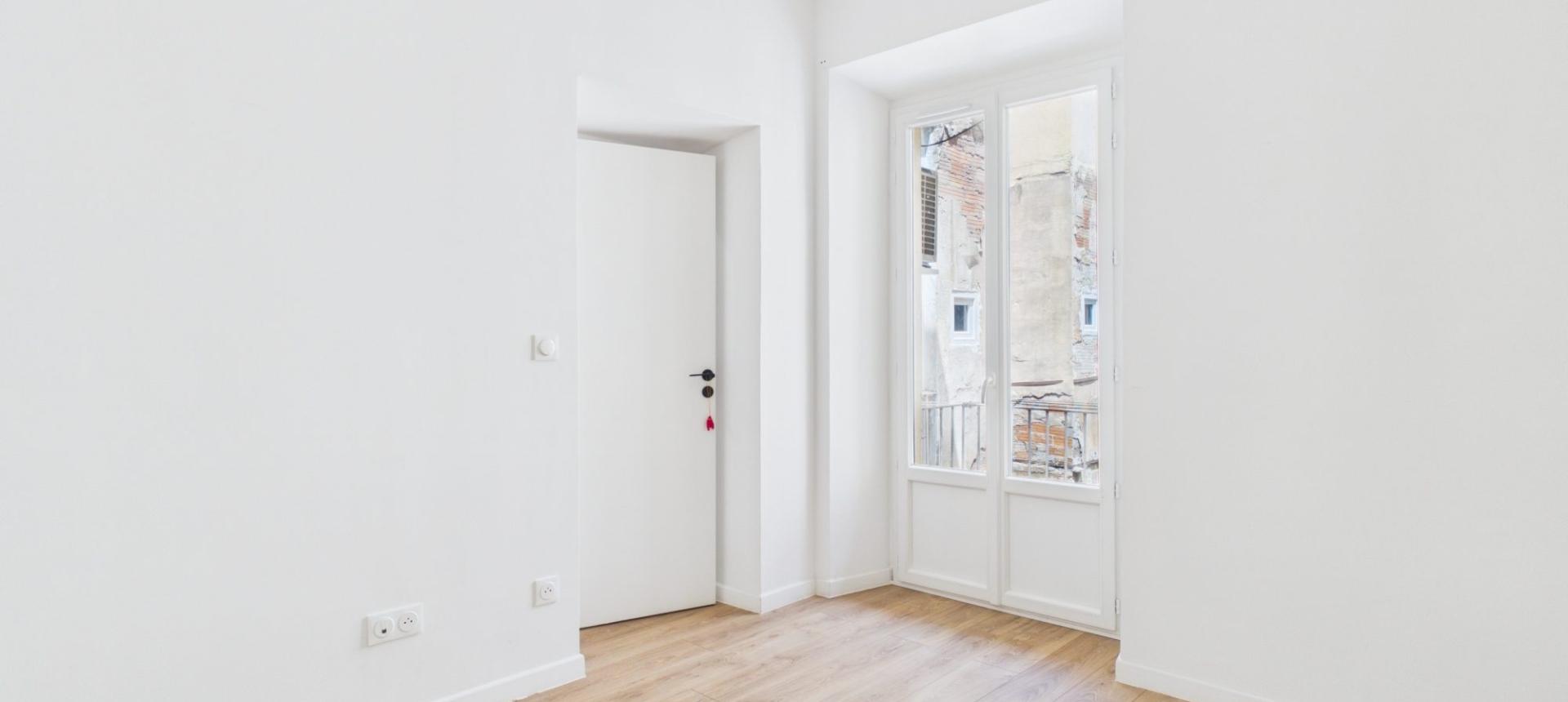 A VENDRE APPARTEMENT F3  PROCHE COURS NAPOLEON
