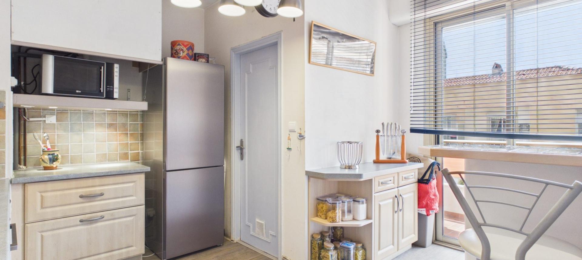 A VENDRE F3 LUMINEUX VUE MER PALAIS GRANDVAL