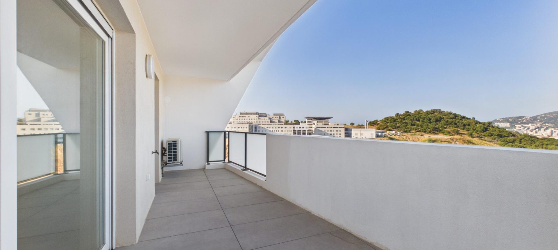 A VENDRE F2 LES TERRASSES DU STILETTO