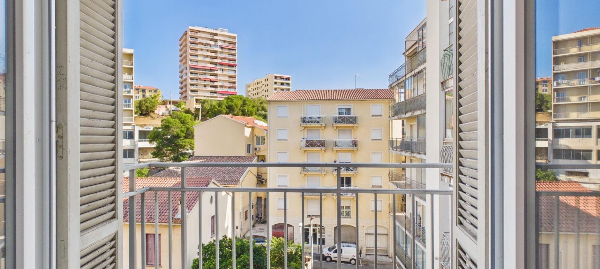 A VENDRE F3 CASTEL VECCHIO