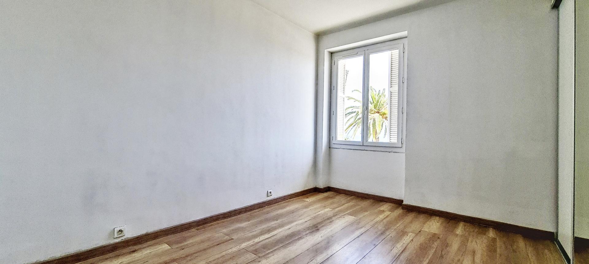 8 - F4 à louer Trottel chambre 1