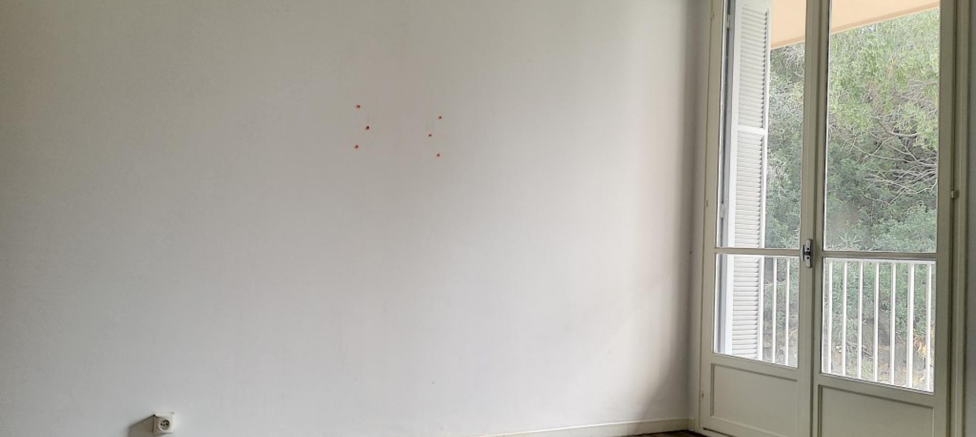 F4 à louer LES ALOES chambre 