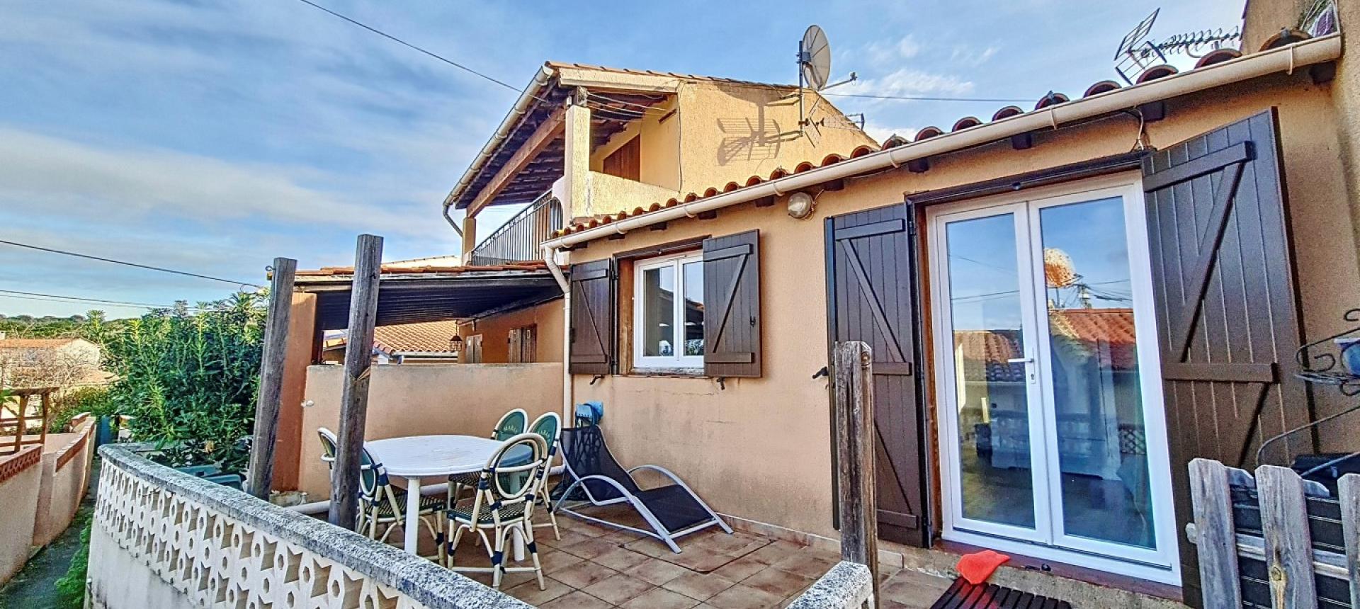 F2  à louer Agosta terrasse 