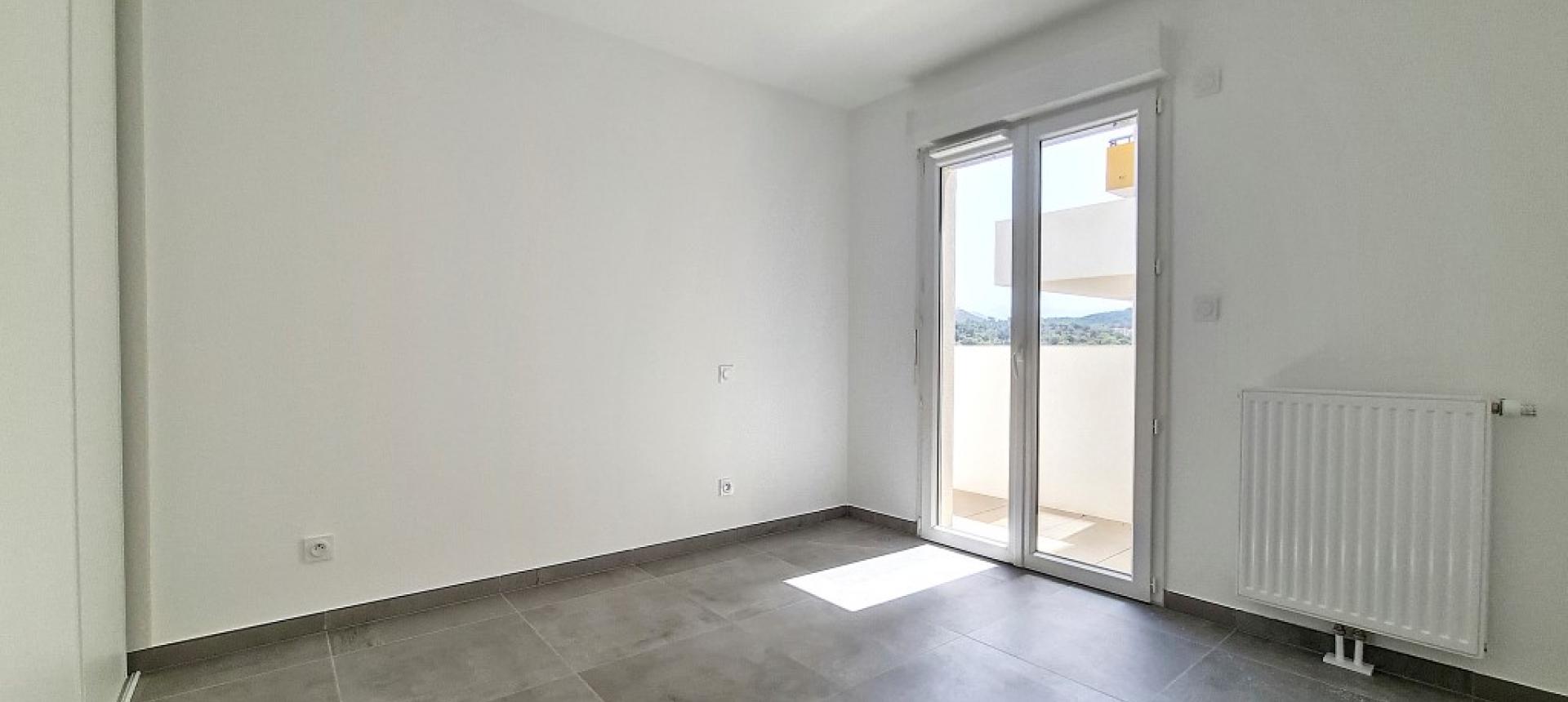 F4 à louer Terrasses de Bodiccione chambre 2