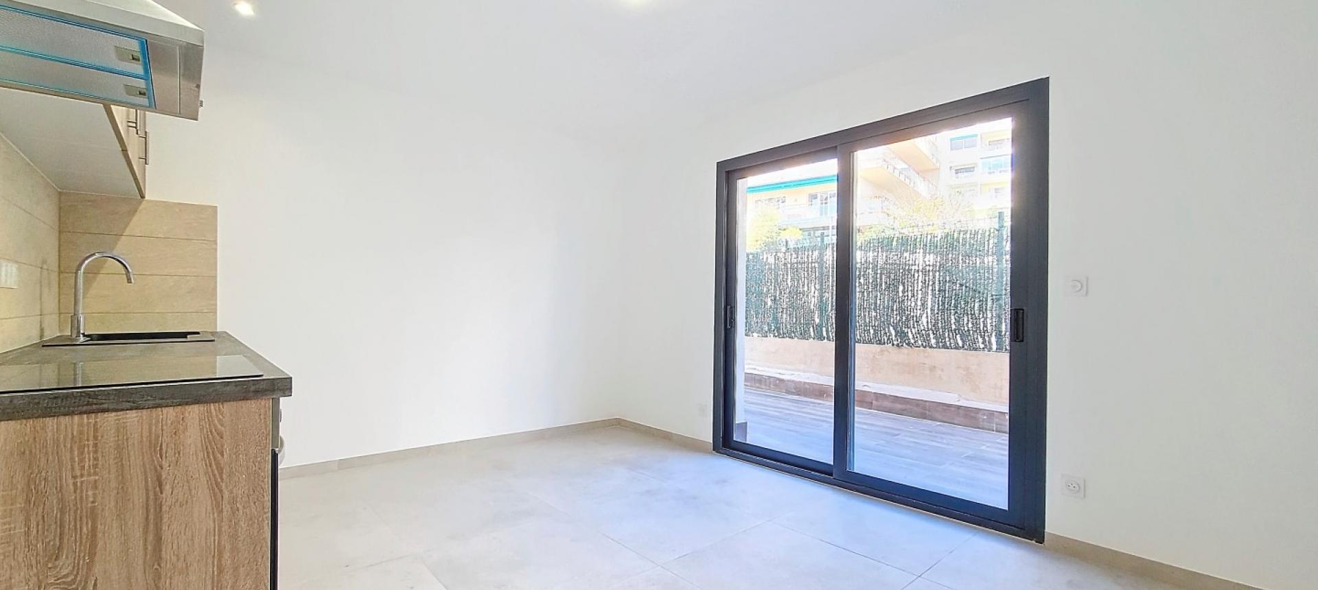 F2 duplex  à louer secteur Sanguinaires à Ajaccio