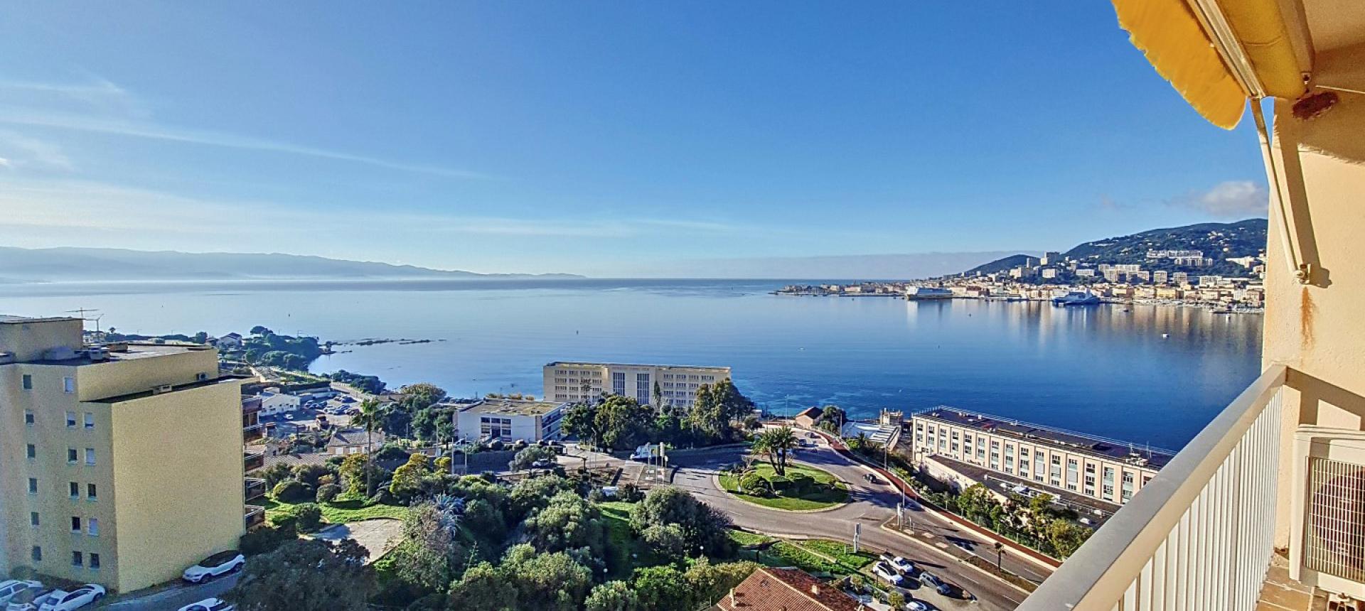 F4 meublé à louer standing secteur Saint Joseph