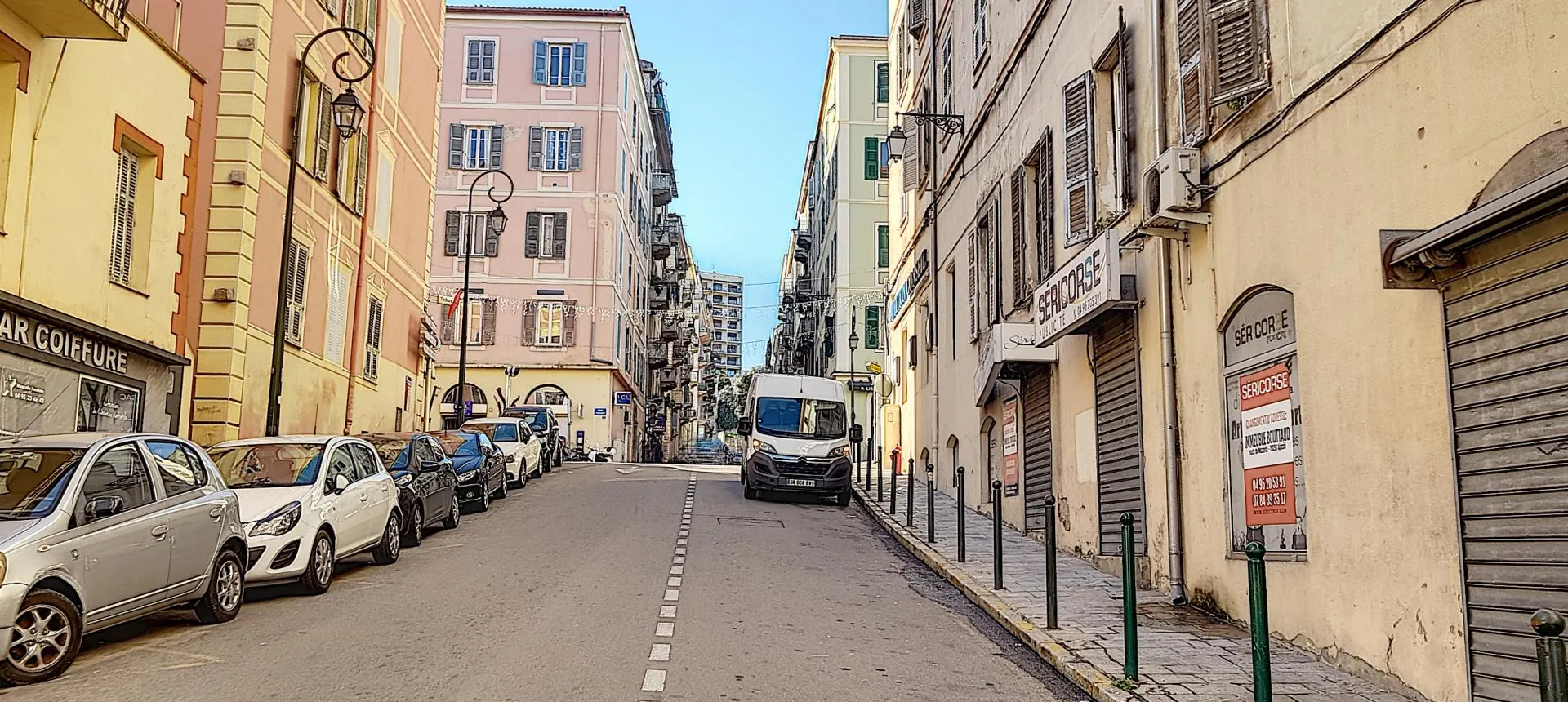 A louer local rue Frediani
