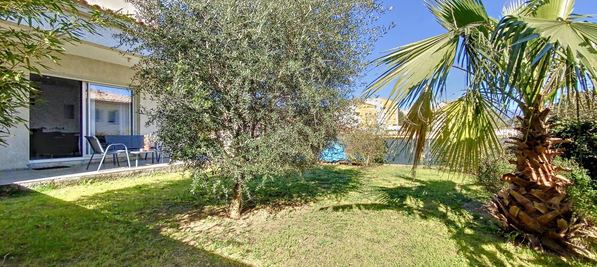 Maison mitoyenne F3 à vendre avec jardin - Ajaccio Finosello