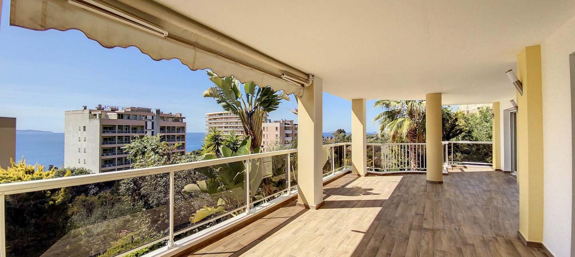 Appartement F4 à vendre vue mer - Ajaccio Sanguinaires