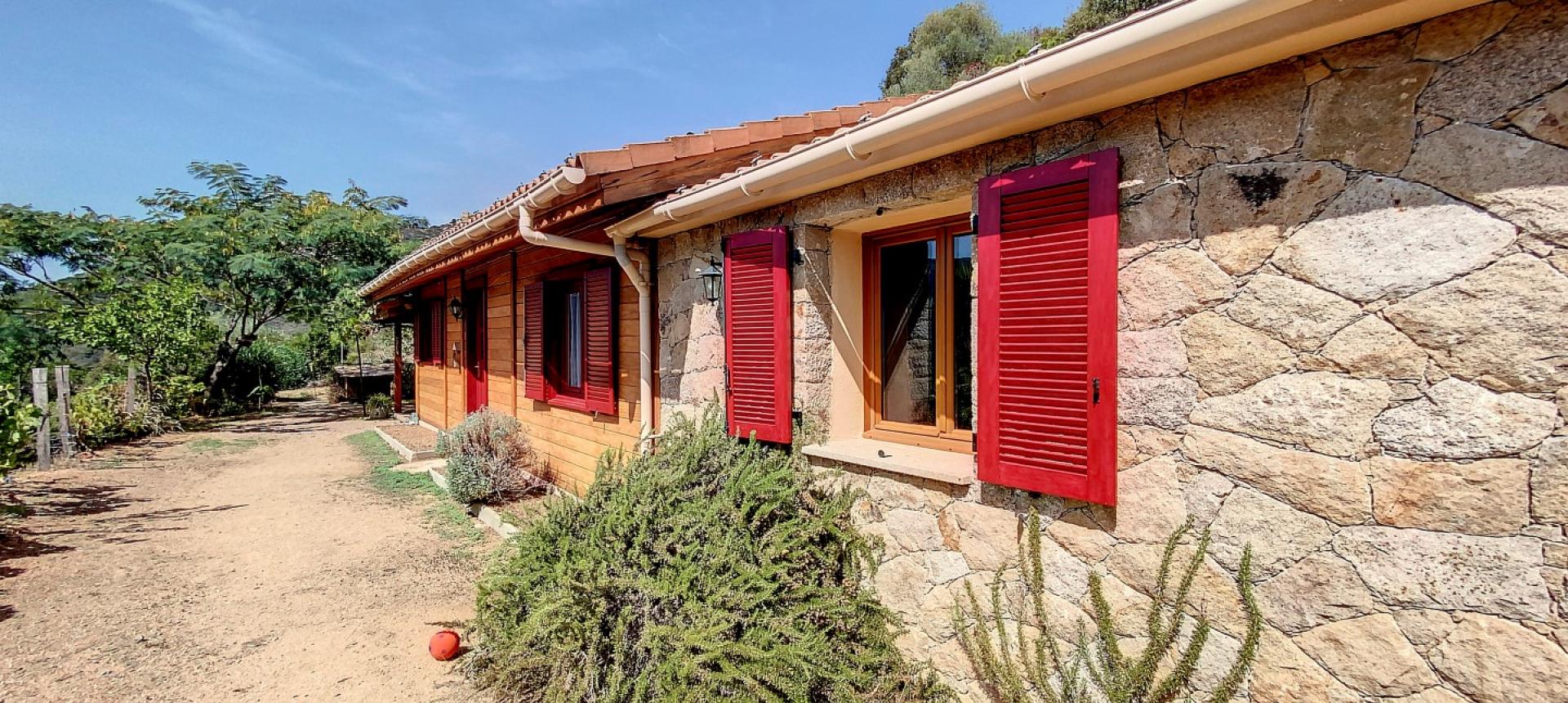 Villa chalet à vendre à Alata, proche Ajaccio
