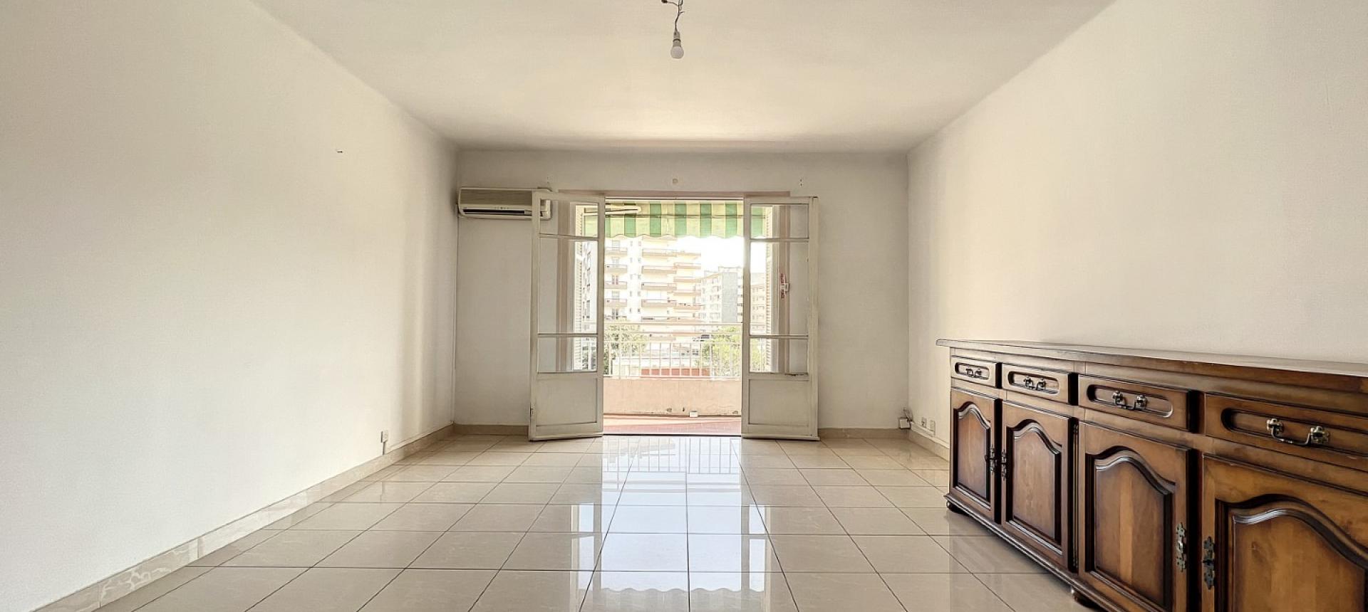 Achat F3 à Ajaccio : Appartement traversant au Finosello