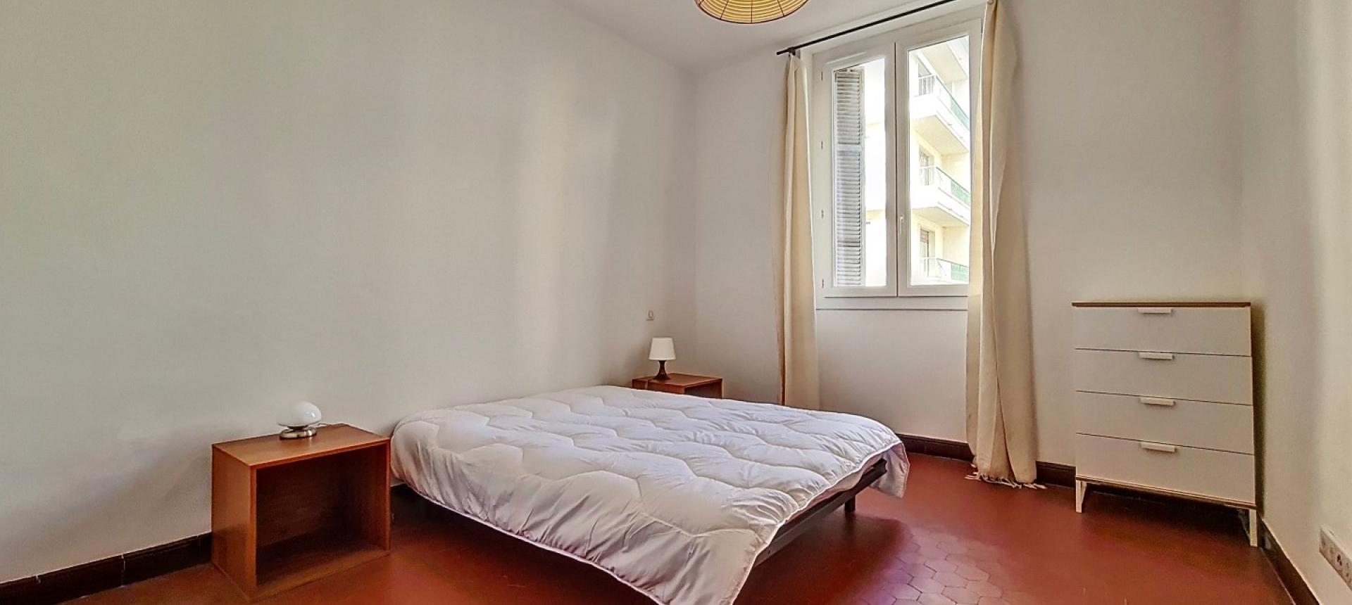 F3/4 à louer pièce chambre 