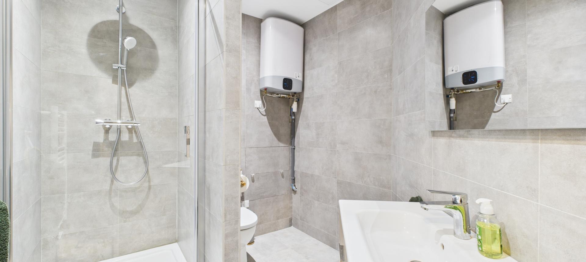 BUREAUX A VENDRE ZI DE BALEONE