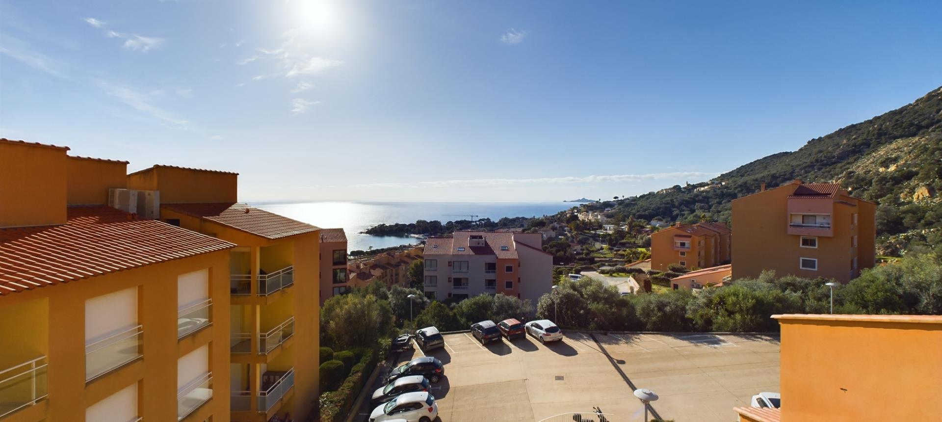 F3/4 duplex vue mer à Vendre à Ajaccio - Santa Lina