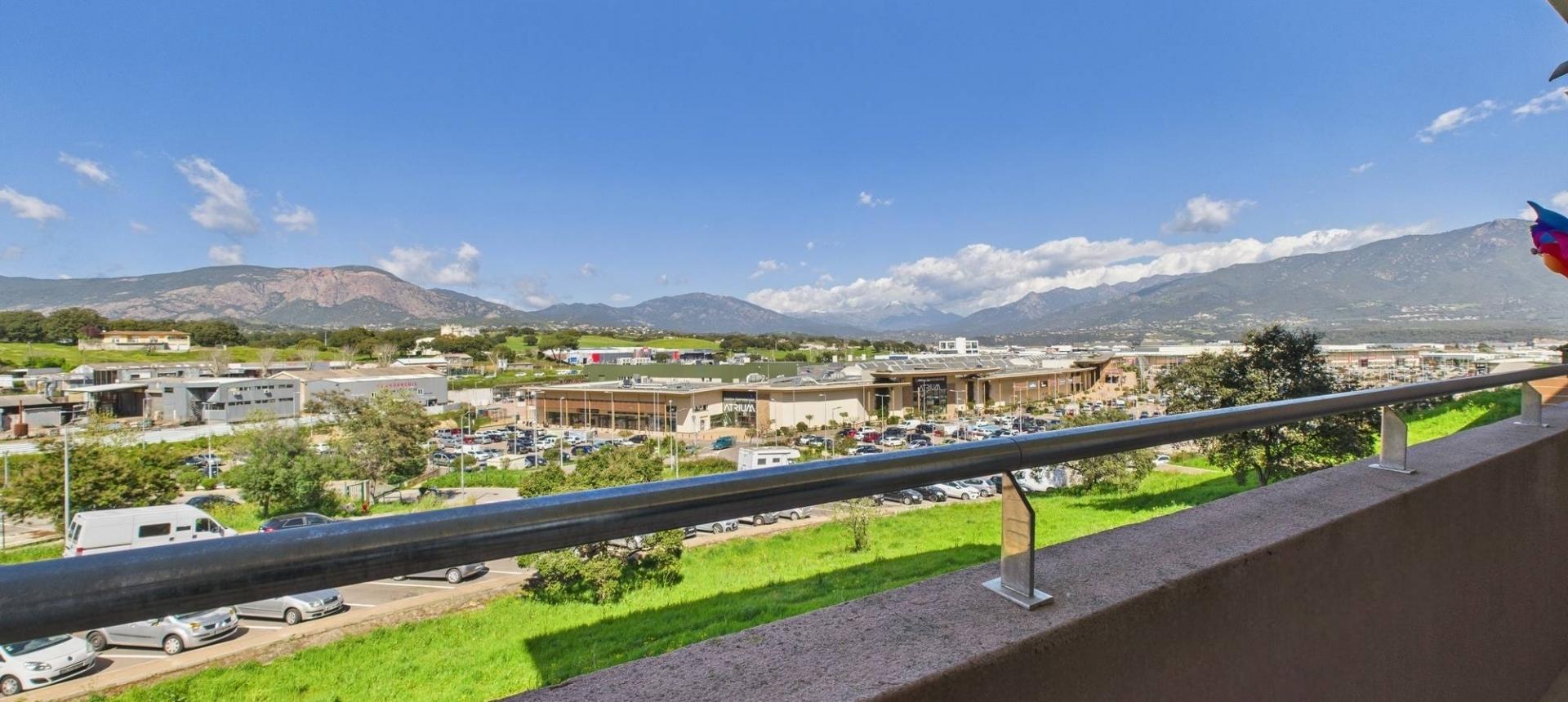 F4 à vendre SARROLA-CARCOPINO