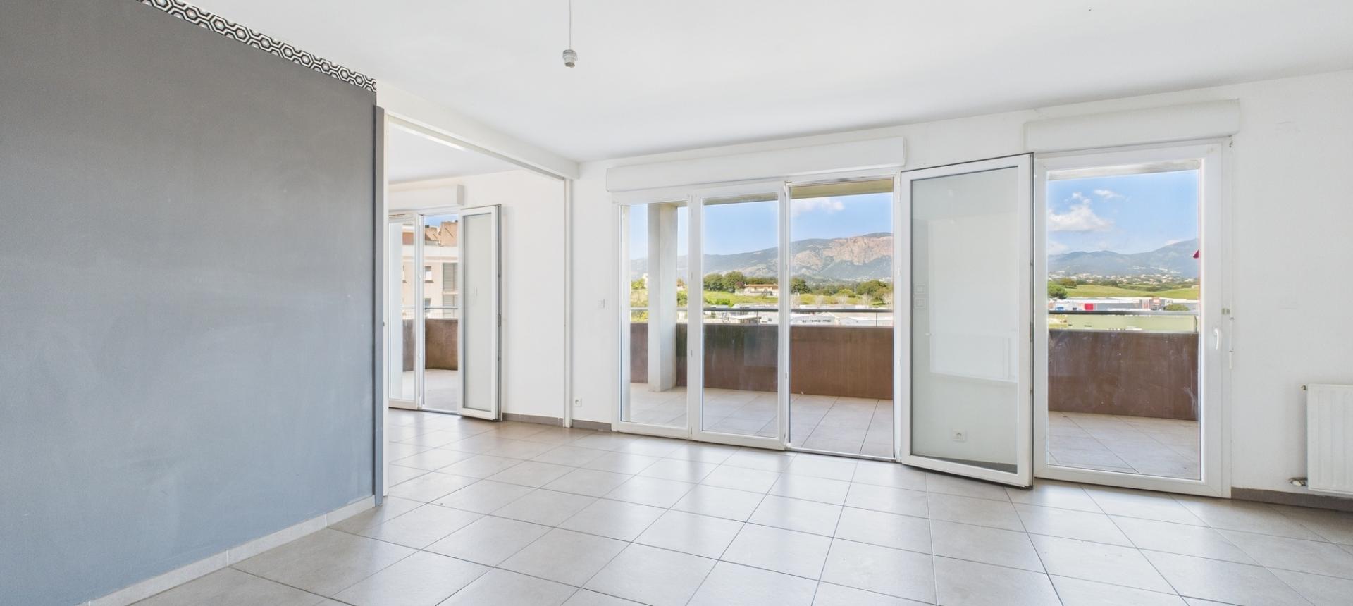 F4 à vendre SARROLA-CARCOPINO