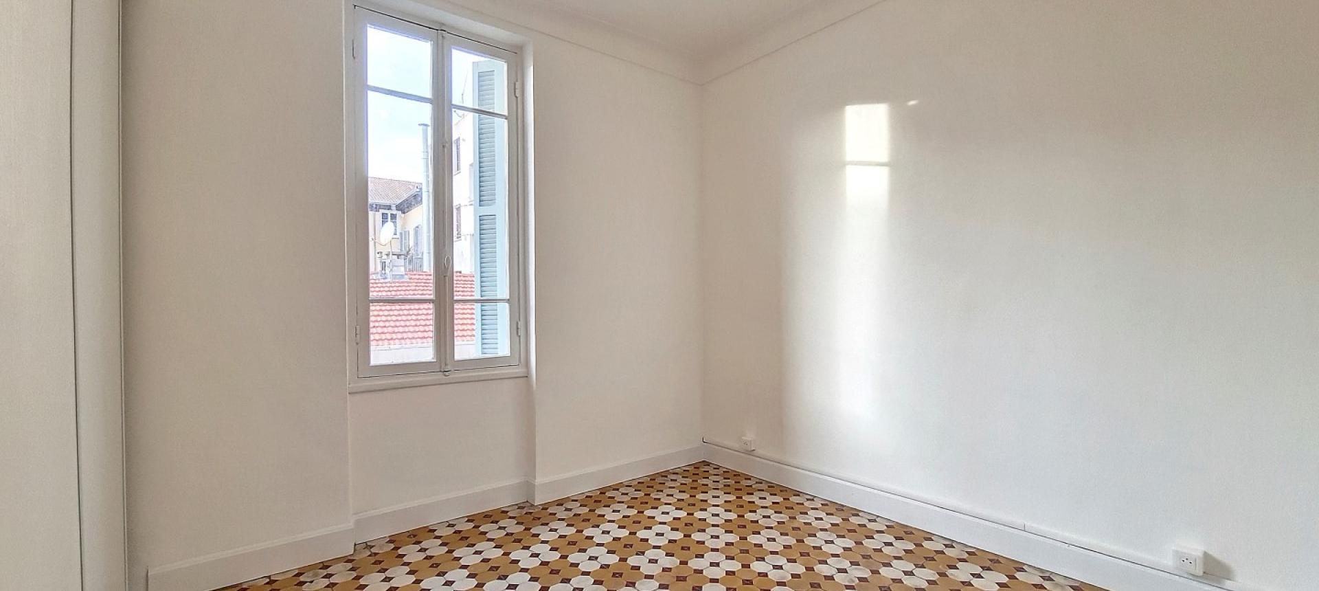 F2 à louer Rue Michel Bozzi chambre 