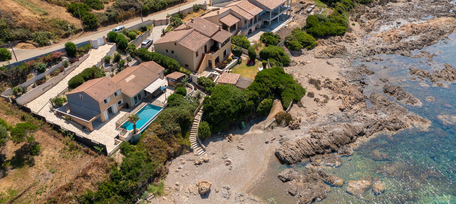 Villa à vendre proche Ajaccio bord de mer Costi di Villanova