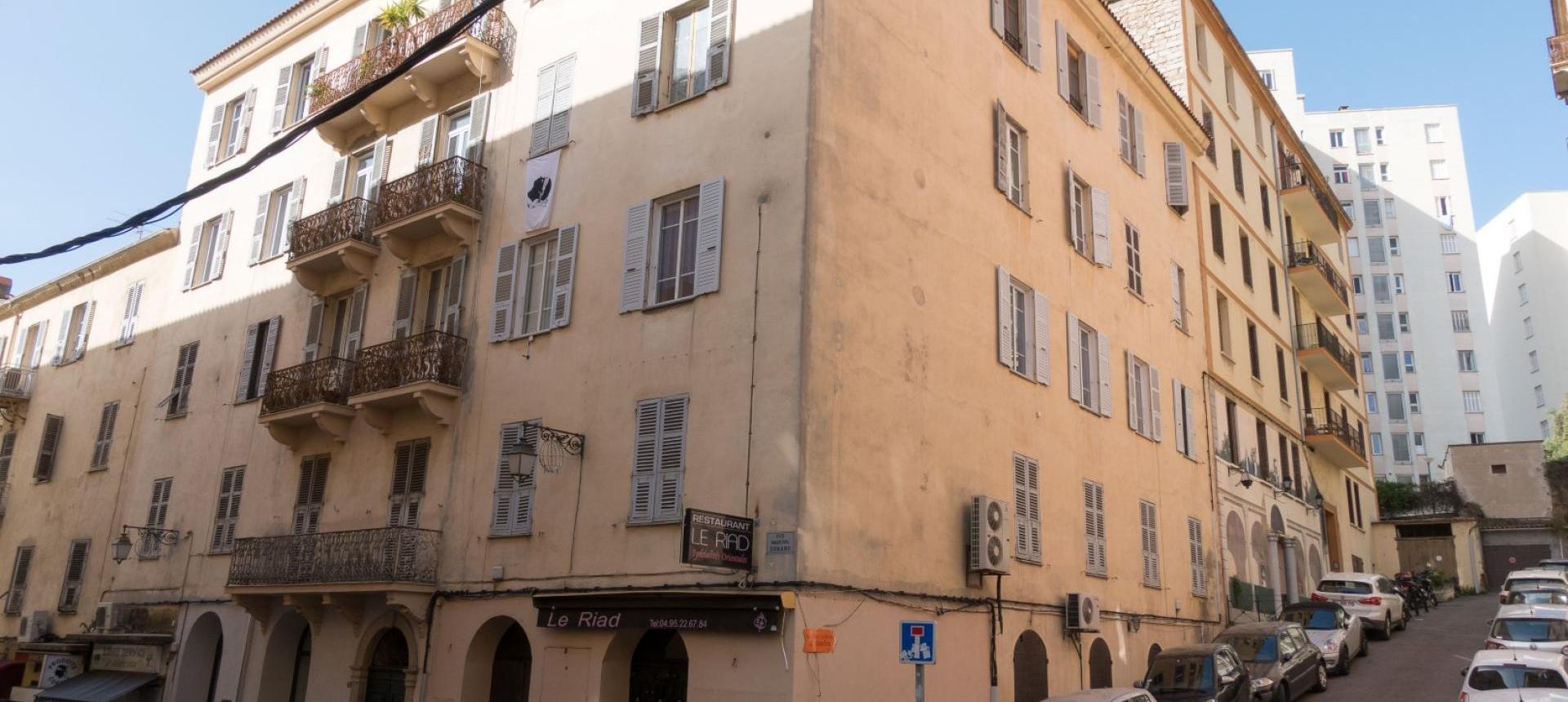 vente de murs proche du Diamant , Préfecture- Centre-ville Ajaccio