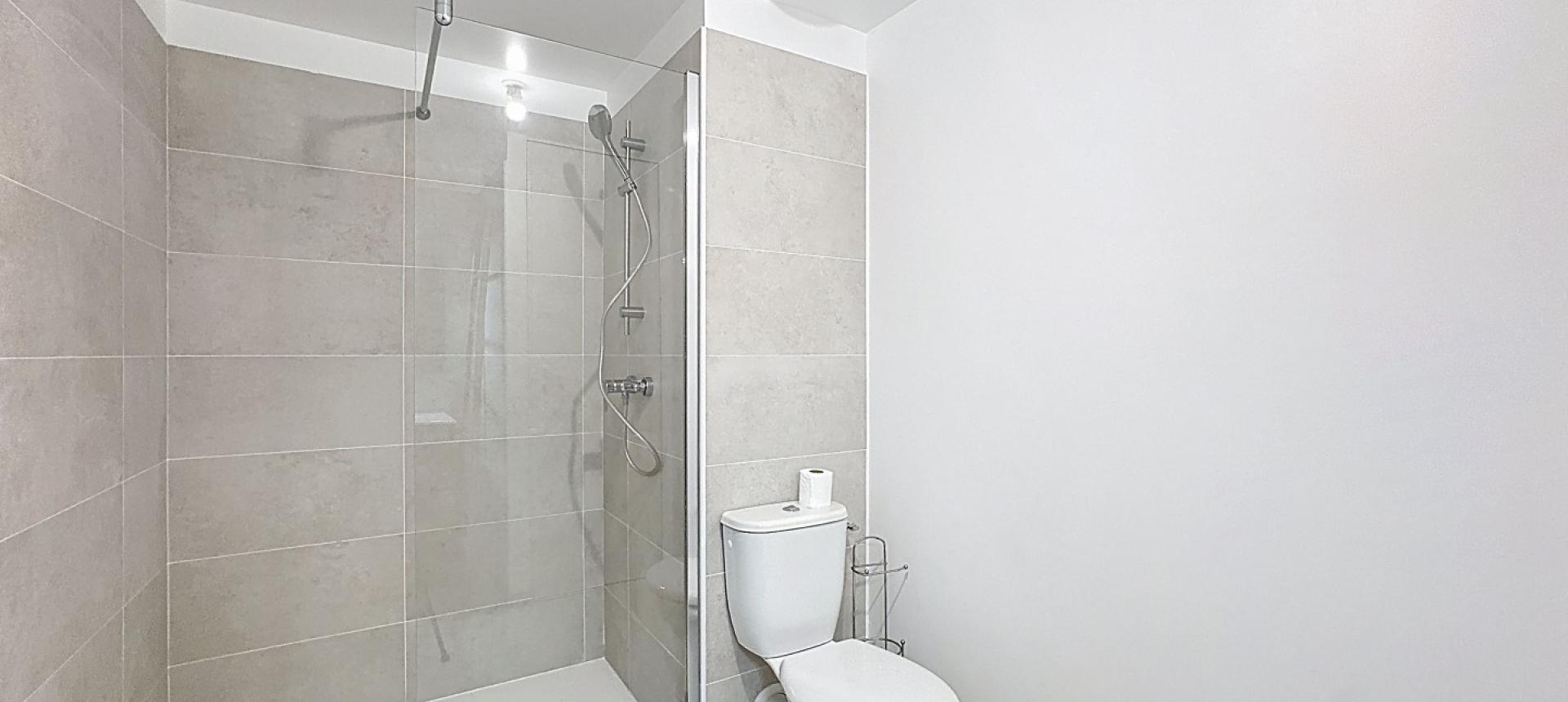 beau F1 neuf, meublé, à louer secteur Terrasses de Bodiccione à Ajaccio