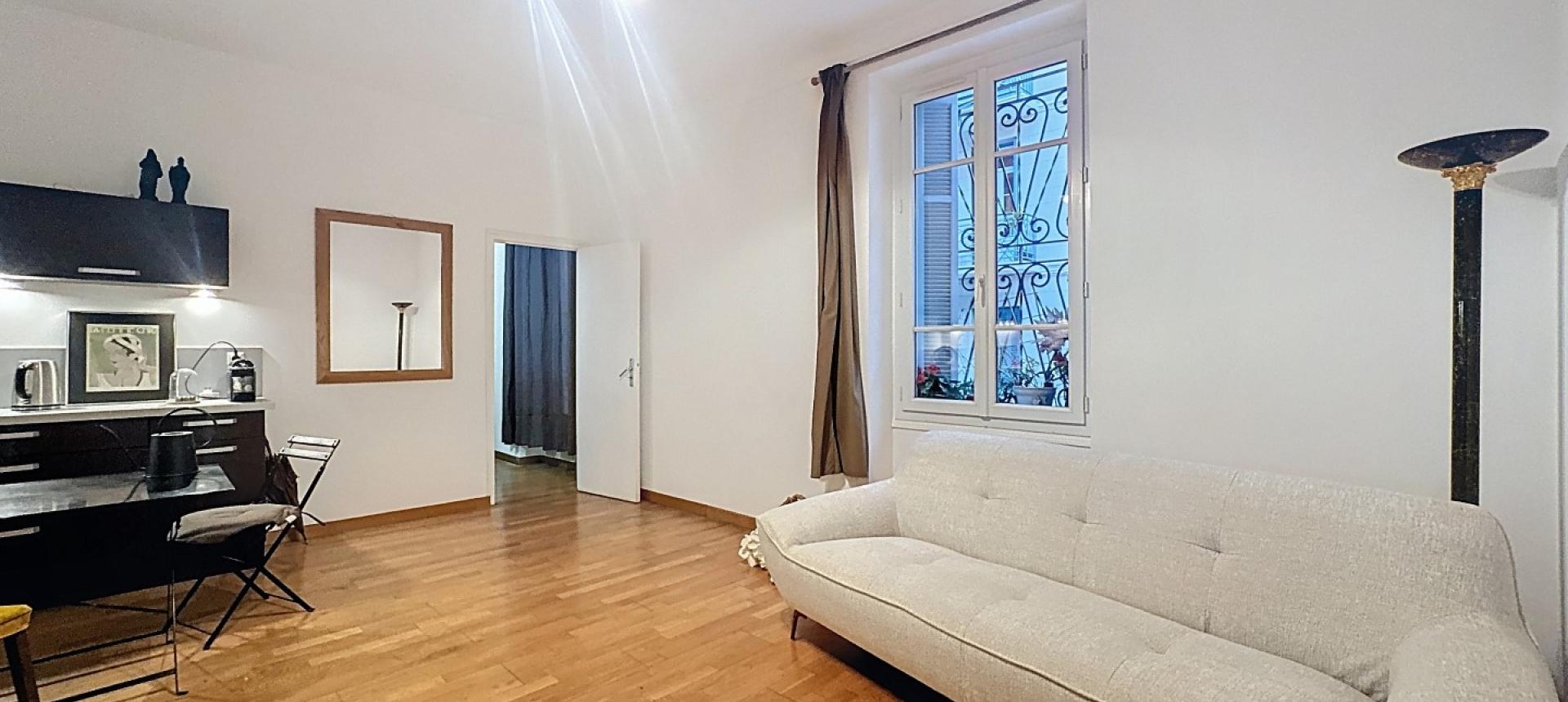 F2/3 meublé à louer centre proche cours Grandval à Ajaccio