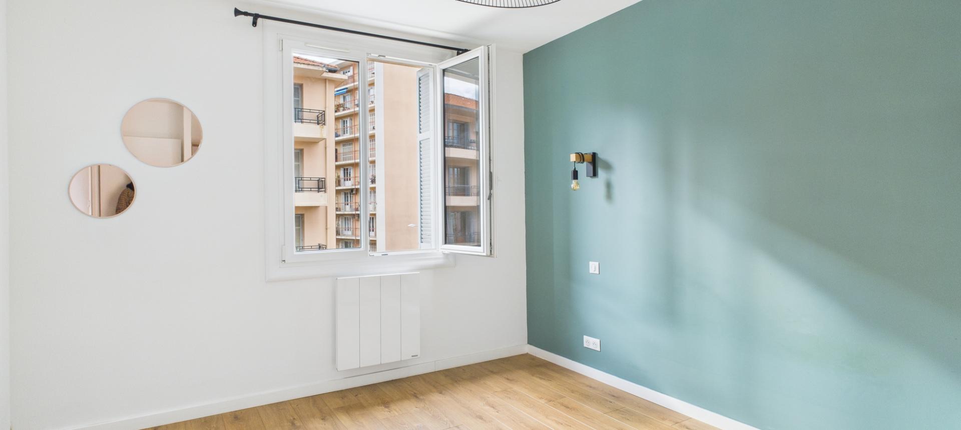 F2 A VENDRE BAS COURS NAPOLEON