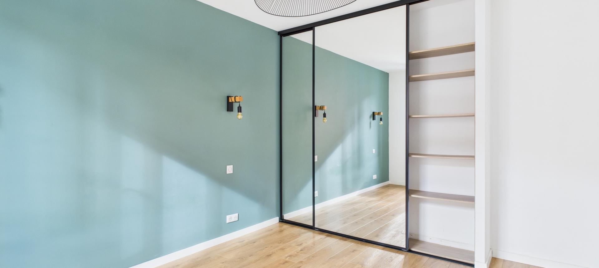 F2 A VENDRE BAS COURS NAPOLEON