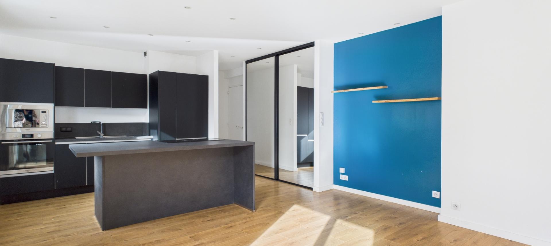 F2 A VENDRE BAS COURS NAPOLEON