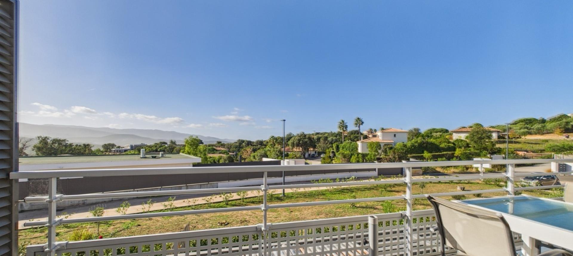 F2 A VENDRE VALLONS DU FORT PORTICCIO