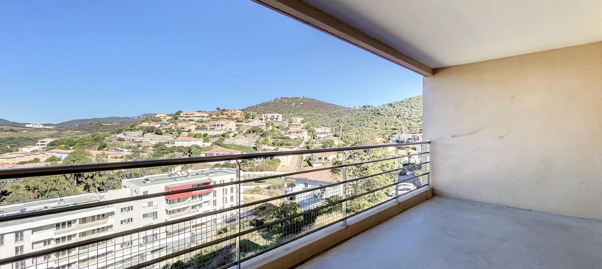 Vente appartement F2 à Ajaccio - Secteur Vazzio