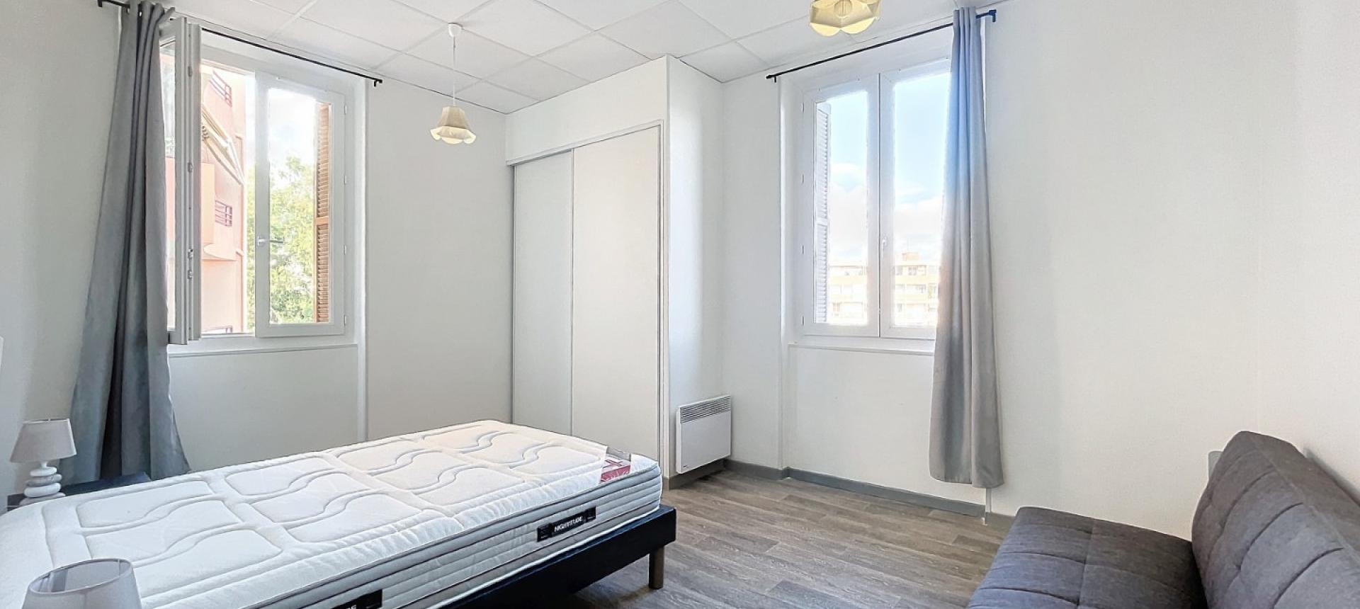 F2 meublé à louer secteur Amirauté à Ajaccio